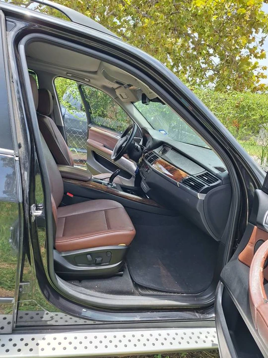 2011 BMW E70 X5 - Image 4 of 10