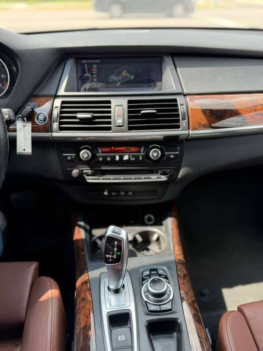2011 BMW E70 X5 - Image 11 of 15