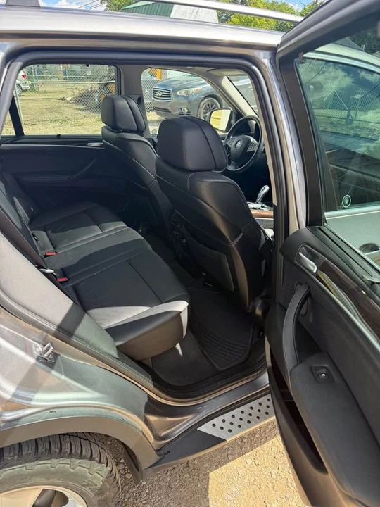 2011 BMW E70 X5 - Image 9 of 18