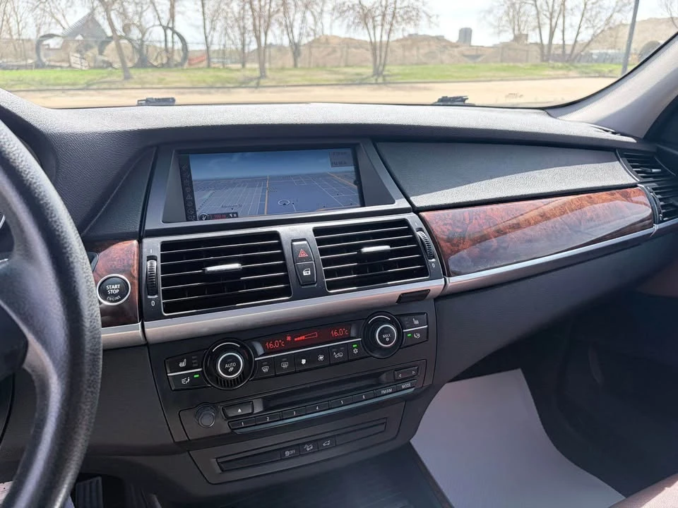2011 BMW E70 X5 - Image 13 of 17