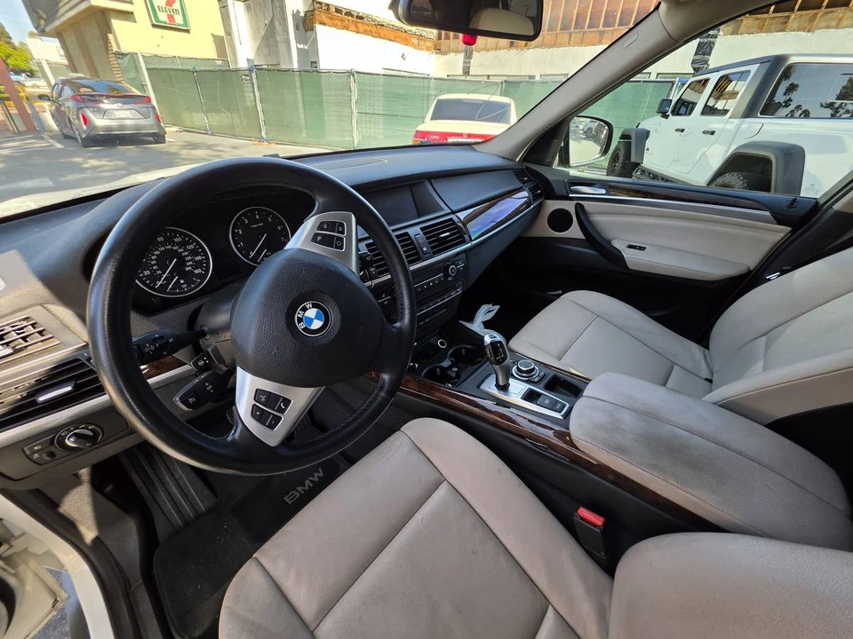 2011 BMW E70 X5 - Image 7 of 10