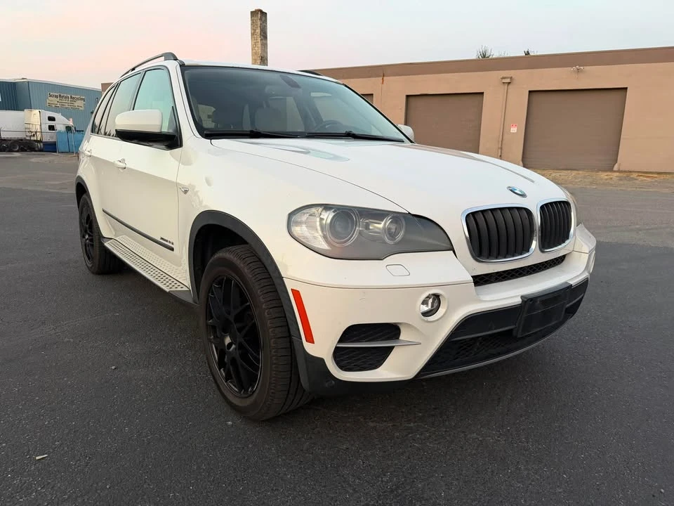 2011 BMW E70 X5 - Image 2 of 15
