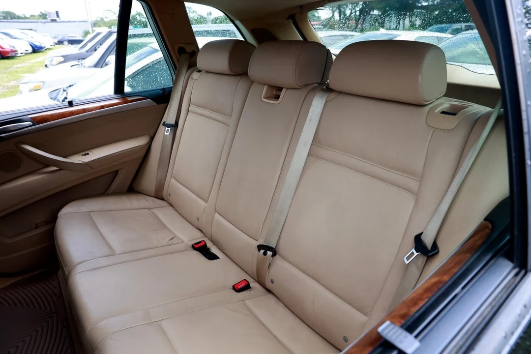 2011 BMW E70 X5 - Image 9 of 12