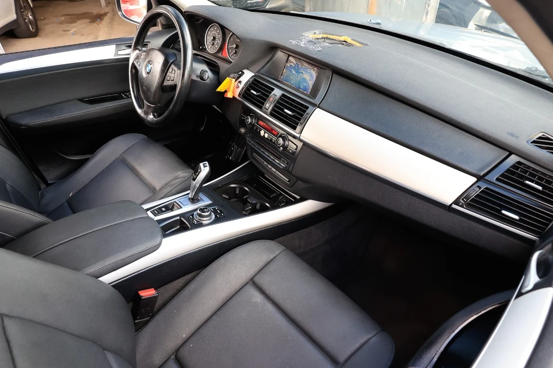 2011 BMW E70 X5 - Image 16 of 21