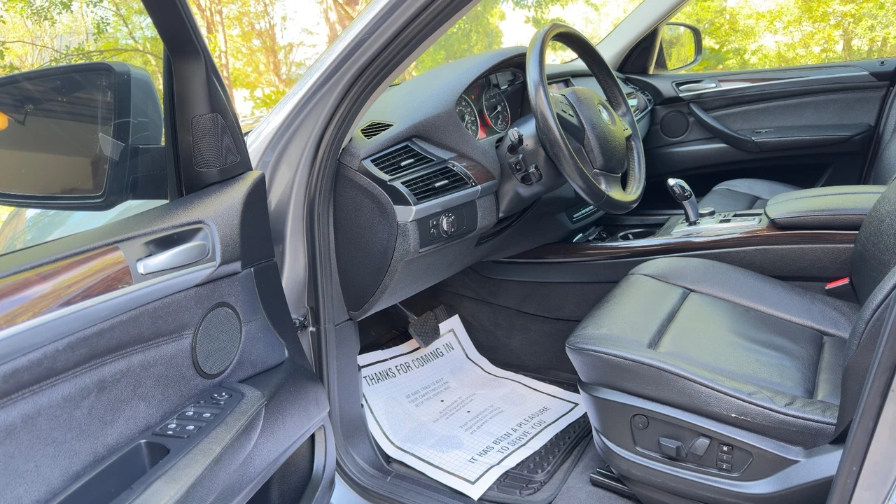 2011 BMW E70 X5 - Image 12 of 18
