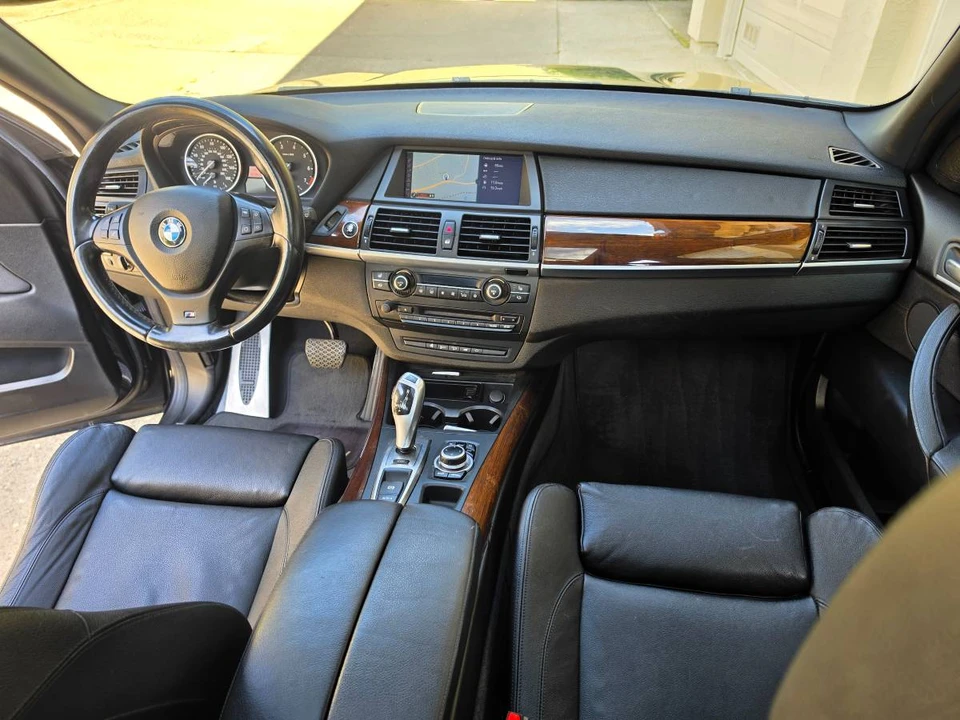 2011 BMW E70 X5 4.8i & xDrive50i - Image 19 of 24