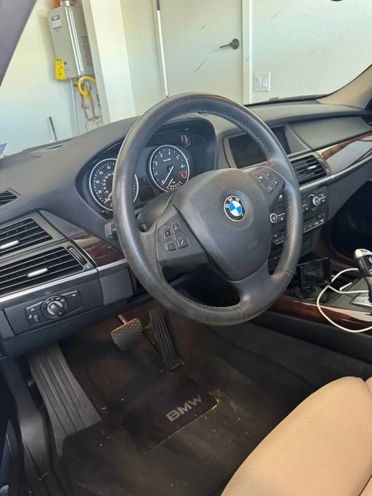 2011 BMW E70 X5 4.8i & xDrive50i - Image 3 of 6