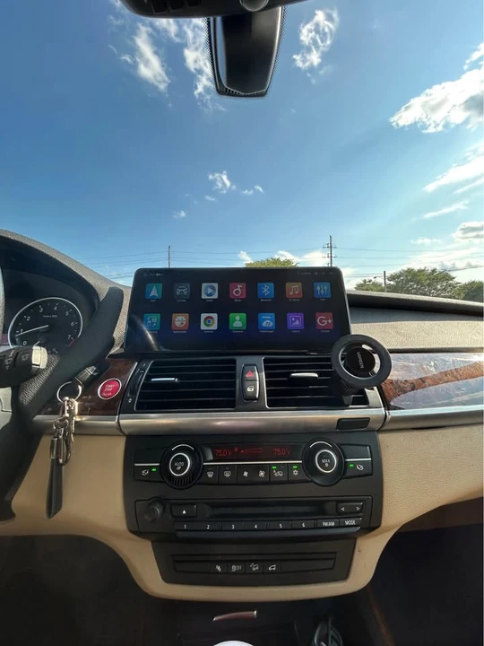 2011 BMW E70 X5 - Image 16 of 17