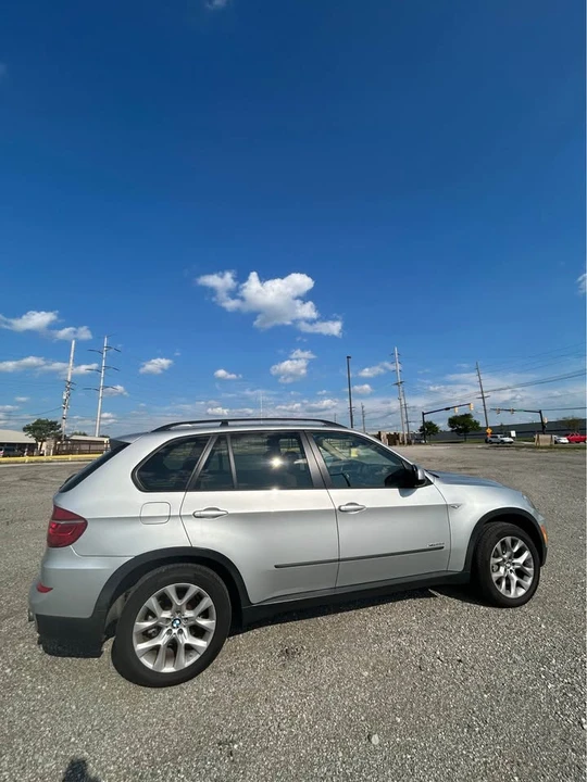 2011 BMW E70 X5 - Image 3 of 17