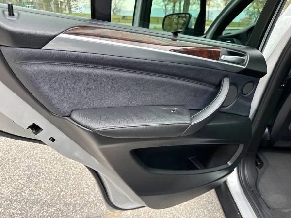 2011 BMW E70 X5 4.8i & xDrive50i - Image 18 of 21