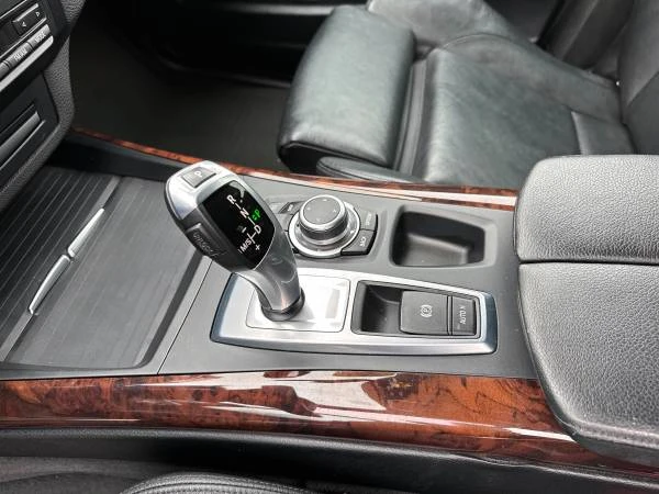 2011 BMW E70 X5 4.8i & xDrive50i - Image 17 of 21