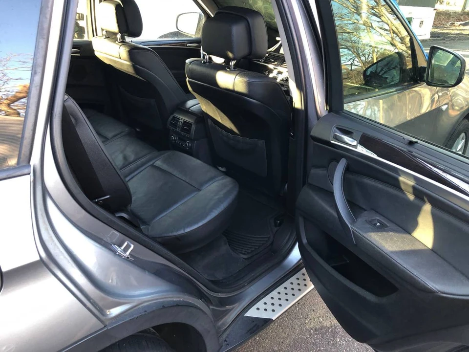 2011 BMW E70 X5 - Image 7 of 10