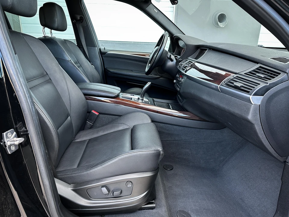 2011 BMW E70 X5 - Image 29 of 31
