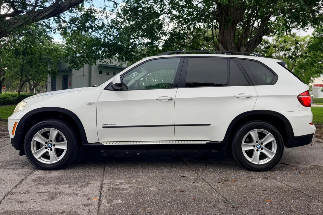 2011 BMW E70 X5 - Image 12 of 31