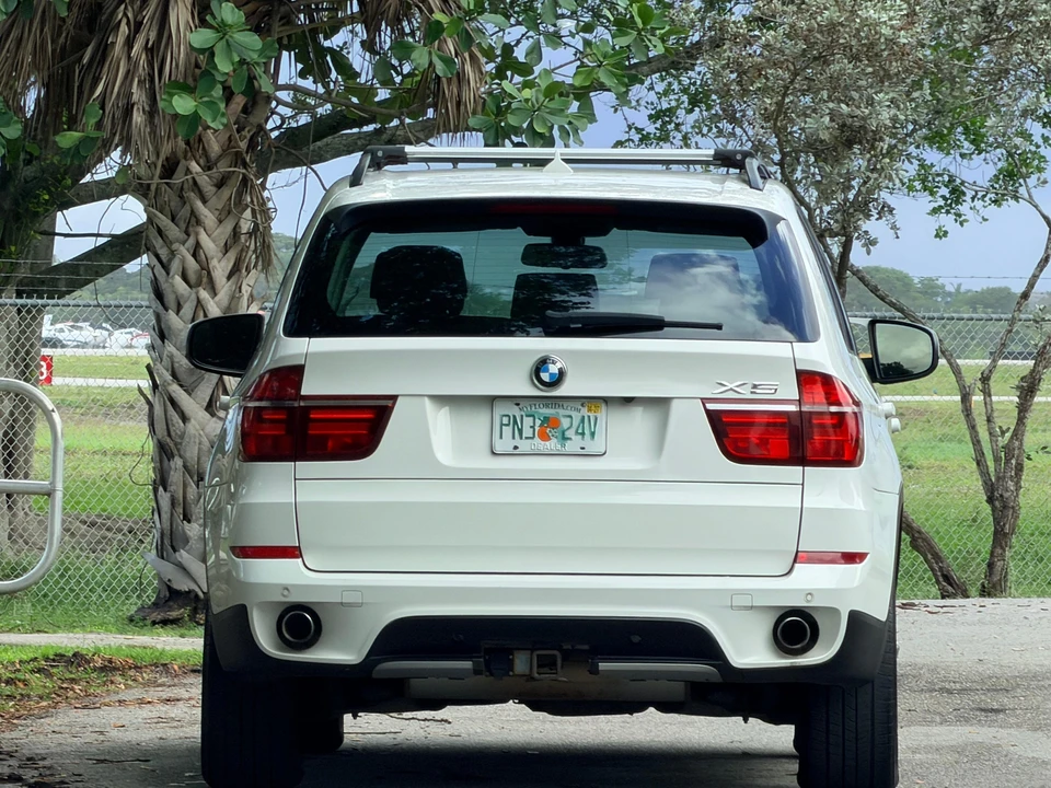 2011 BMW E70 X5 - Image 15 of 31