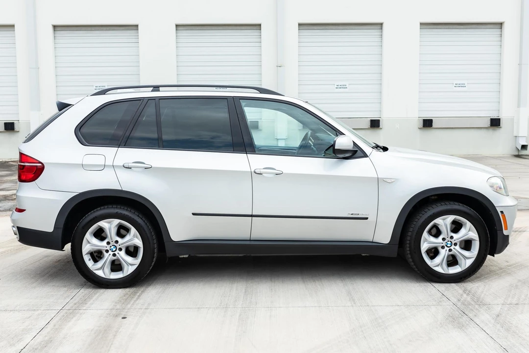 2011 BMW E70 X5 - Image 3 of 31