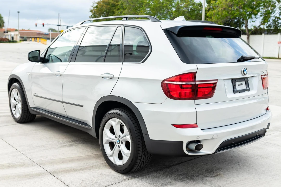2011 BMW E70 X5 - Image 4 of 31