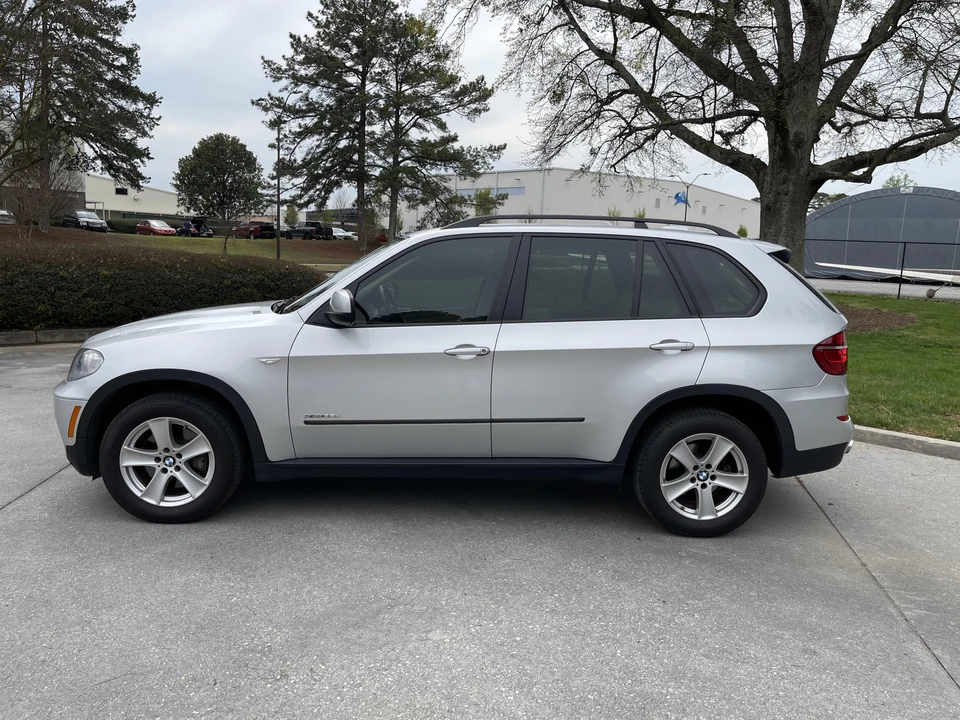 2011 BMW E70 X5 - Image 12 of 31