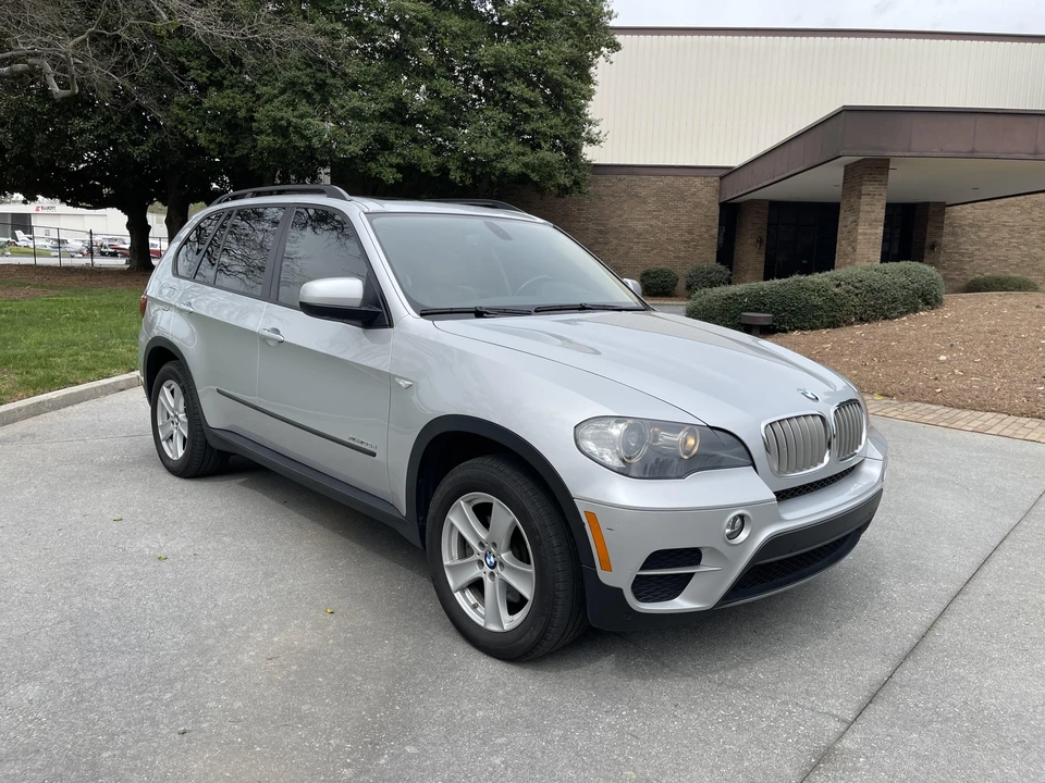 2011 BMW E70 X5 - Image 24 of 31