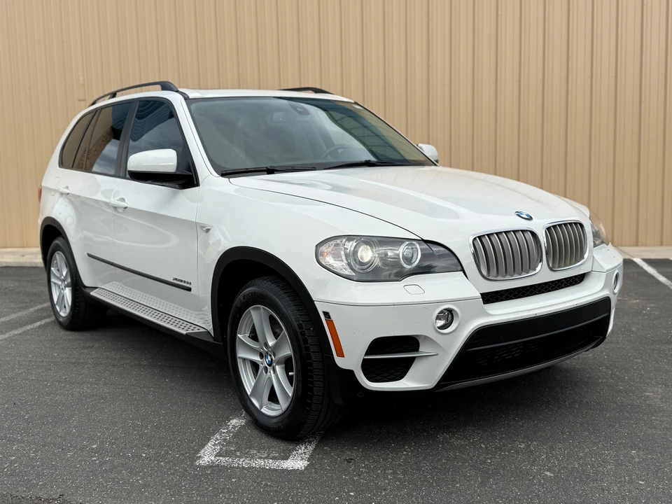 2011 BMW E70 X5 - Image 8 of 31