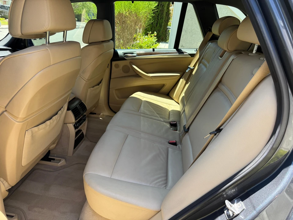 2011 BMW E70 X5 - Image 28 of 31