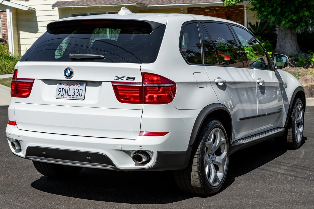 2011 BMW E70 X5 - Image 4 of 31