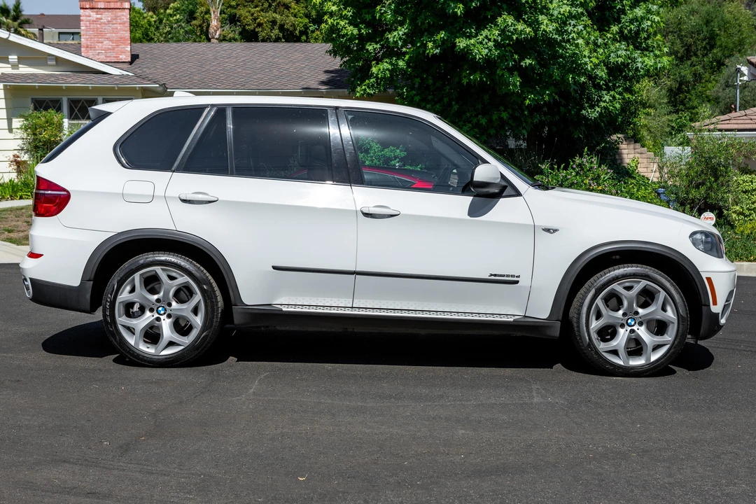 2011 BMW E70 X5 - Image 9 of 31