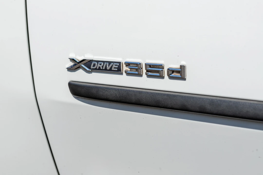 2011 BMW E70 X5 - Image 28 of 31