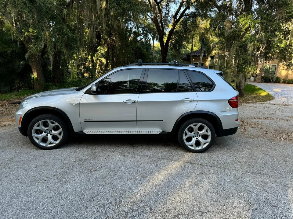 2011 BMW E70 X5 - Image 16 of 31