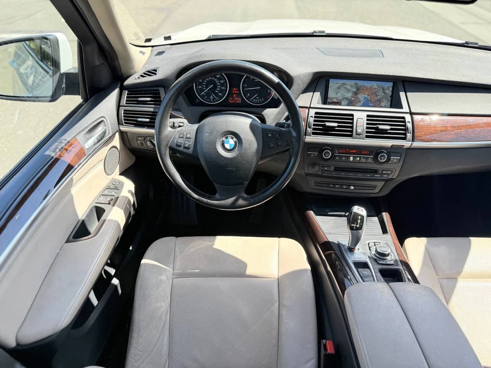 2011 BMW E70 X5 - Image 8 of 16