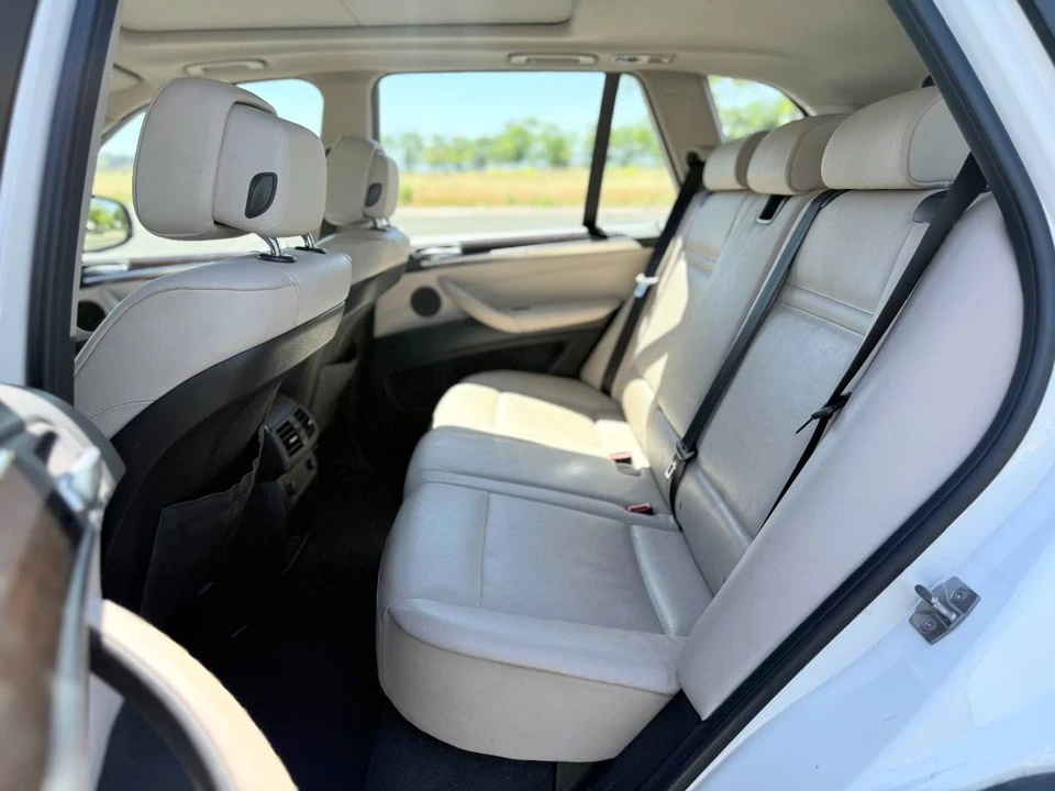 2011 BMW E70 X5 - Image 12 of 16