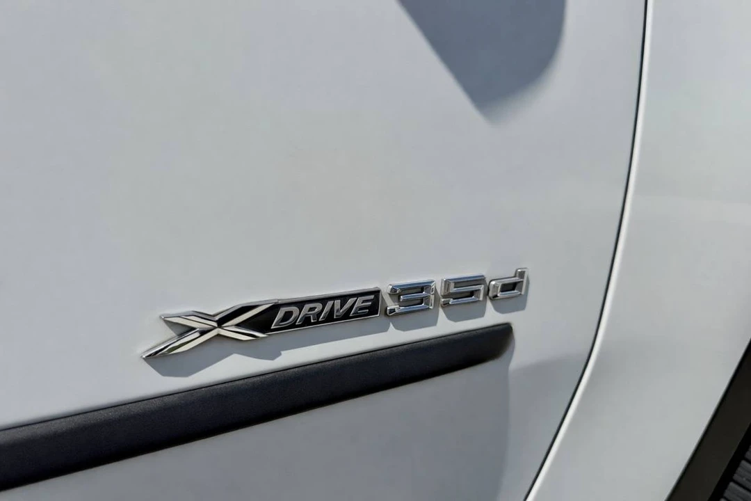2011 BMW E70 X5 - Image 16 of 16