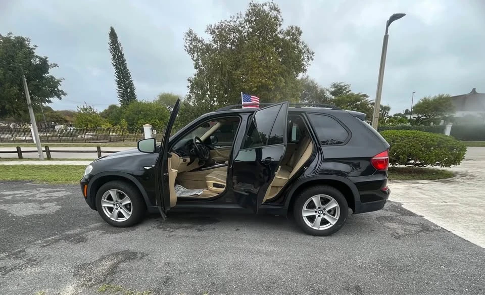 2011 BMW E70 X5 - Image 10 of 14