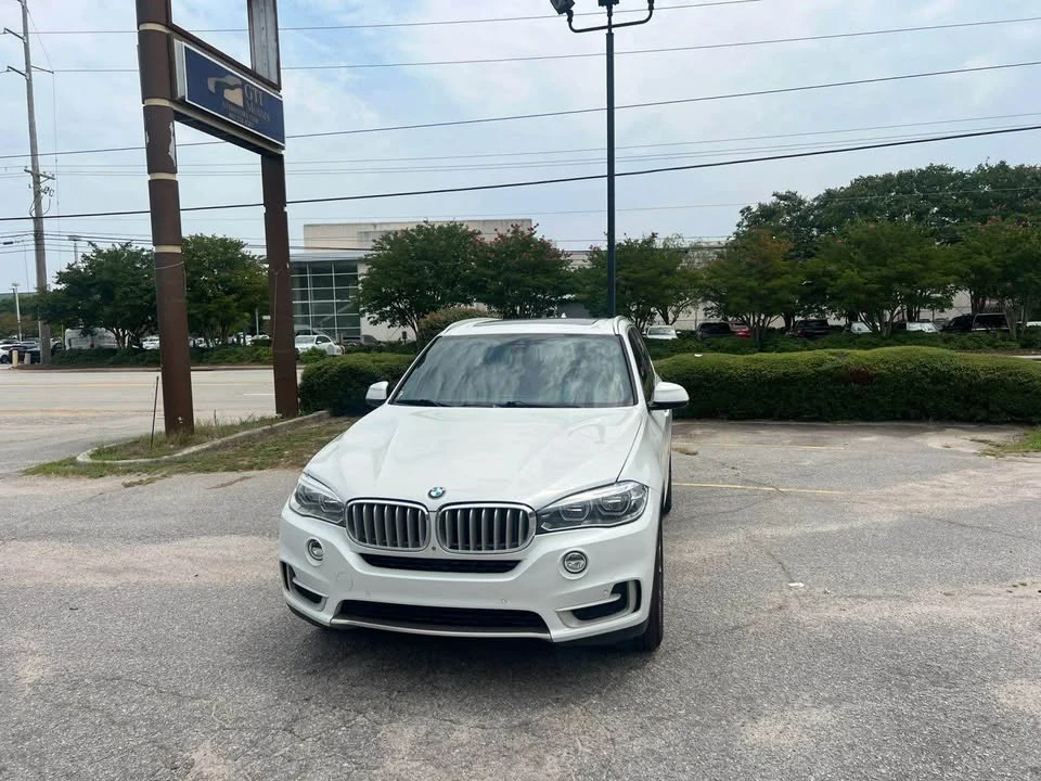 2011 BMW E70 X5 - Image 2 of 19