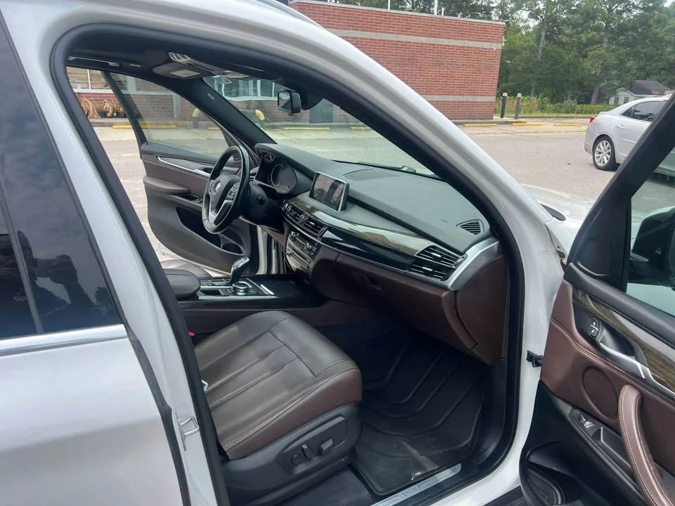 2011 BMW E70 X5 - Image 15 of 19