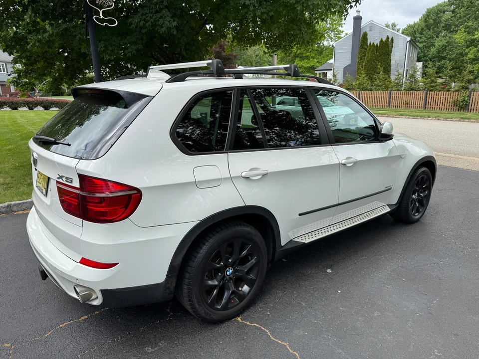 2011 BMW E70 X5 - Image 13 of 31