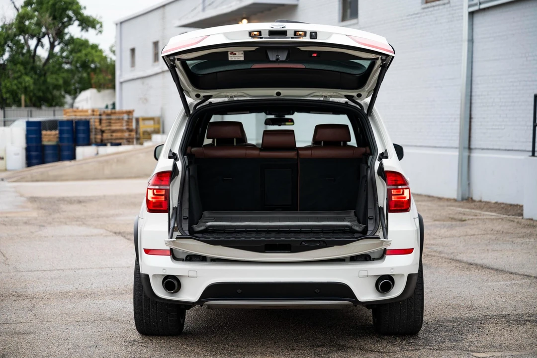 2011 BMW E70 X5 - Image 16 of 31
