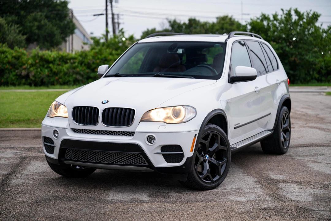 2011 BMW E70 X5 - Image 2 of 31