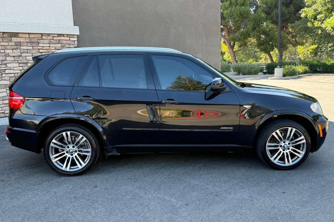 2011 BMW E70 X5 - Image 3 of 31