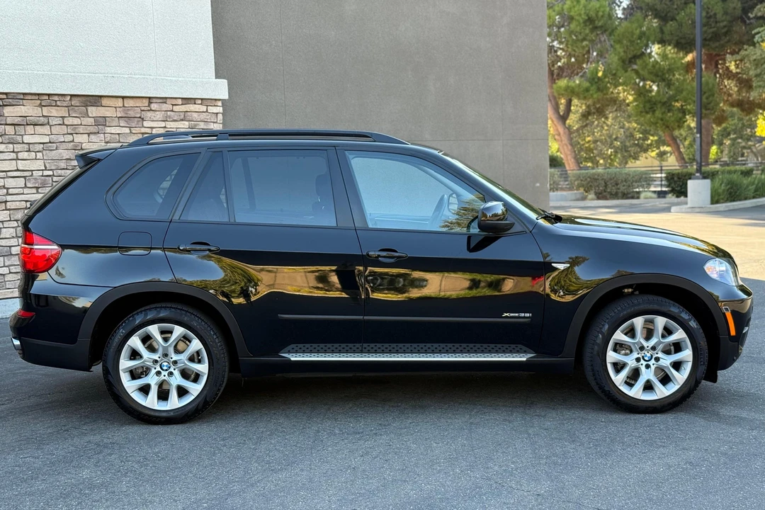 2011 BMW E70 X5 - Image 3 of 31
