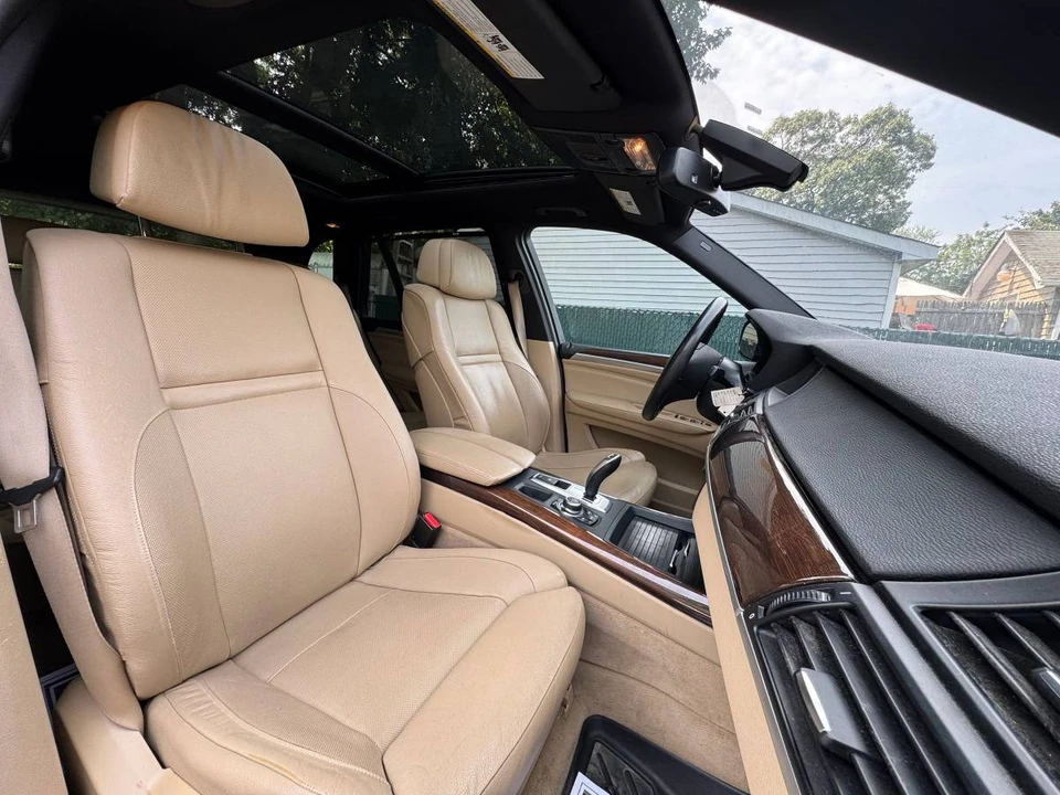 2011 BMW E70 X5 - Image 11 of 20