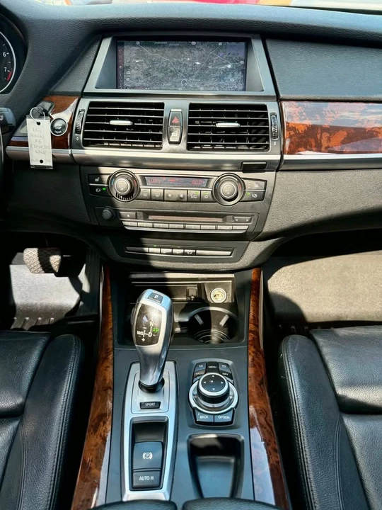 2011 BMW E70 X5 - Image 16 of 20