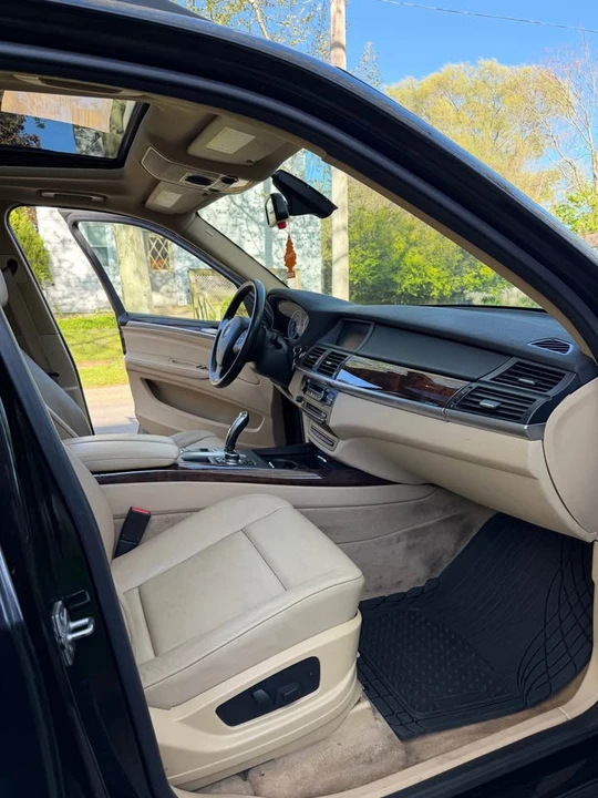 2011 BMW E70 X5 - Image 10 of 14