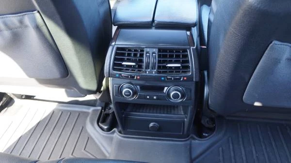 2011 BMW E70 X5 - Image 7 of 15