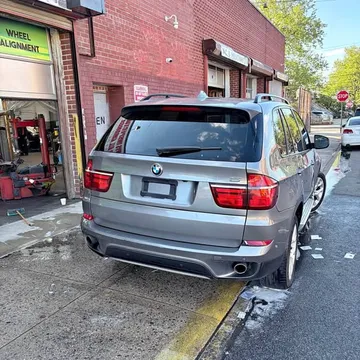 2011 BMW X5 xDrive35i Premium Sport Utility 4D