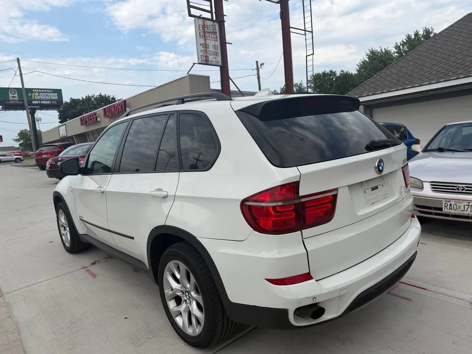 2011 BMW E70 X5 - Image 6 of 10