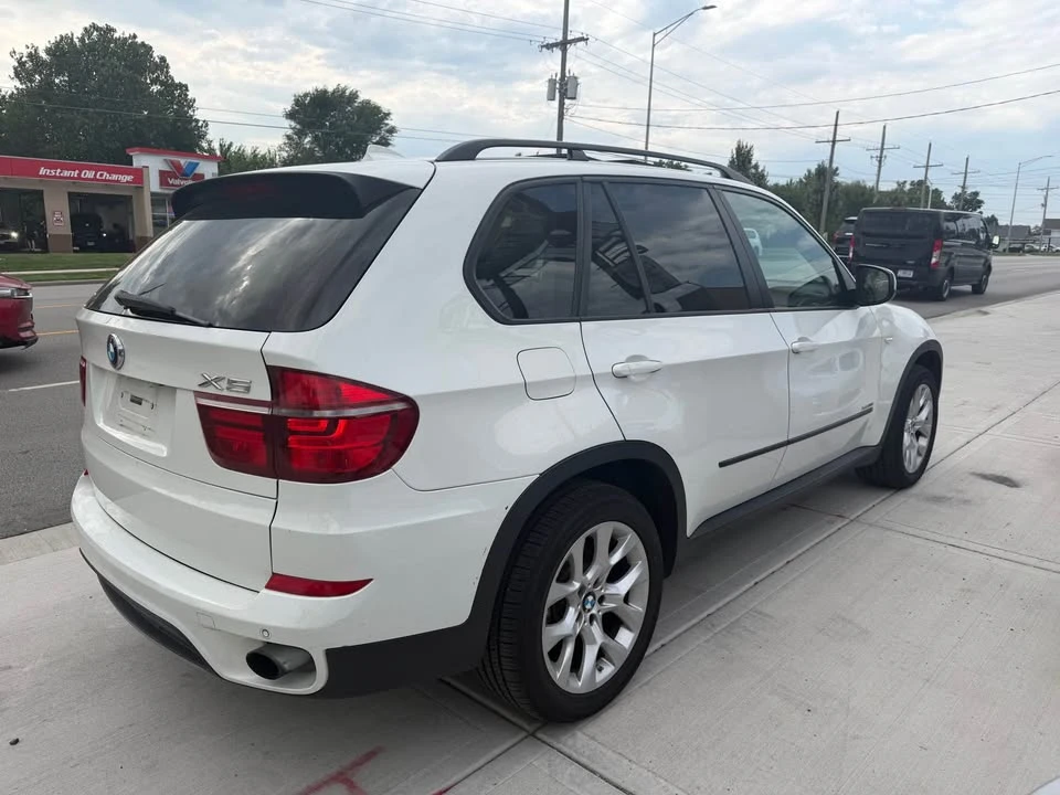 2011 BMW E70 X5 - Image 5 of 10