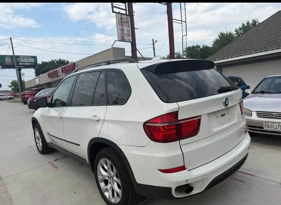2011 BMW E70 X5 - Image 6 of 10