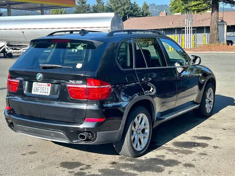 2011 BMW X5 xDrive35i Premium Sport Utility 4D