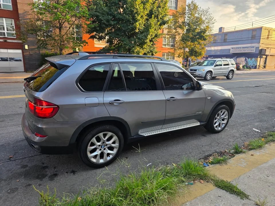 2011 BMW E70 X5 - Image 10 of 14